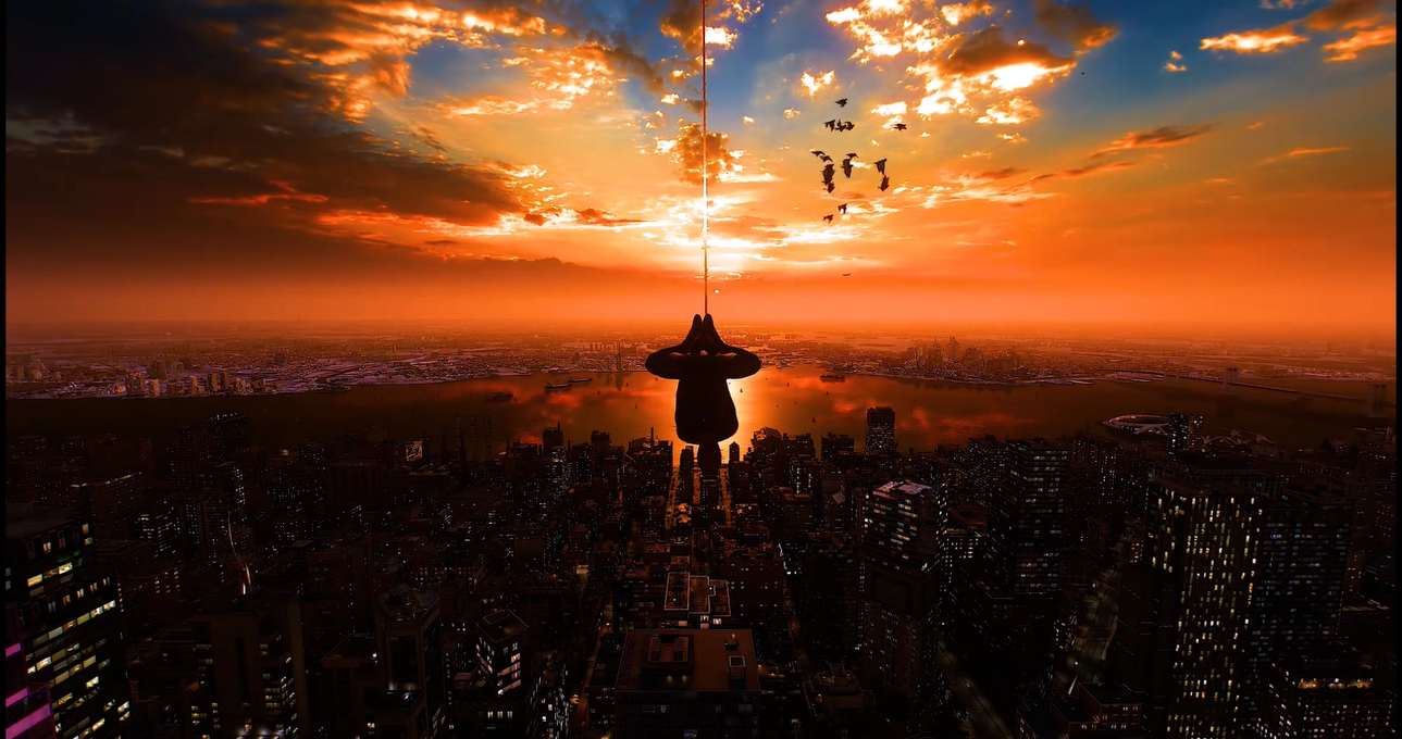 Download Spiderman Swing Over Sunset City Live Wallpaper
