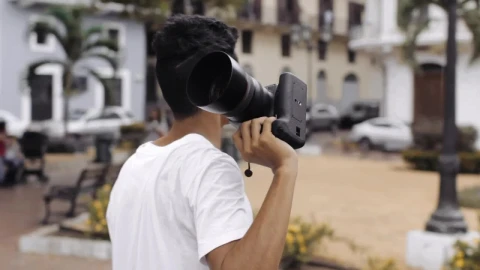 Stock Video An Urban Photographer Live Wallpaper For PC – Free Live Wallpaper