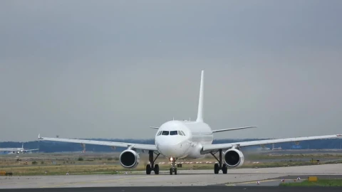 Stock Video Airplane Gettign Ready For Take Off Live Wallpaper For PC animated wallpaper preview