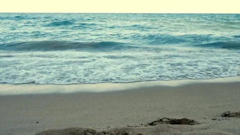 Stock Video Blue Waves Breaking By Footprints Live Wallpaper For PC - Wallpaper video anime Wallpaper