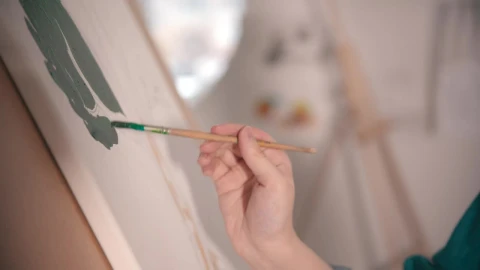 Stock Video Blonde Artist Painting On Canvas Live Wallpaper For PC - On Wallpaper