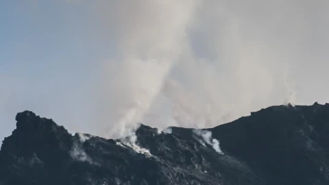 Stock Video Black Lava Getting Cold Live Wallpaper For PC - Live Wallpaper