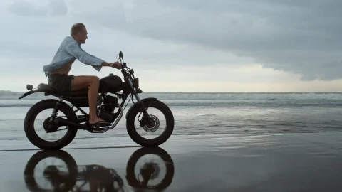 Stock Video Biker Riding On The Beach Live Wallpaper For PC - On Wallpaper