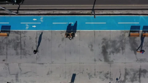 Stock Video Bike Lane Next To A Highway Live Wallpaper For PC - Live Wallpaper