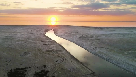 Stock Video Beautiful Sunset In The Sea Near A River Live Wallpaper For PC - Live Wallpaper