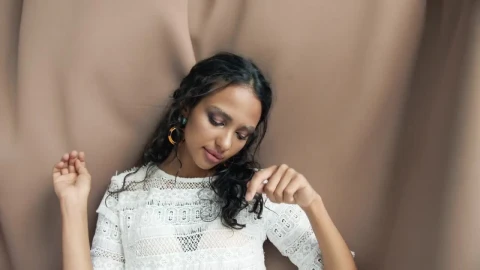 Stock Video Beautiful Jewellery Model Posing On Neutral Background Live Wallpaper For PC - Live Wallpaper
