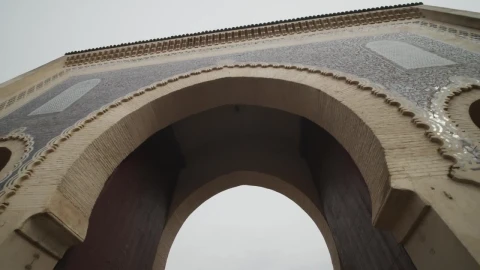 Stock Video Beautiful Arch In A Pedestrian Zone In Morocco Live Wallpaper For PC - Live Wallpaper