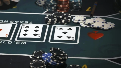 Video Stock Close Shot Of A Person Winning At Poker Live Wallpaper For PC - Of Wallpaper