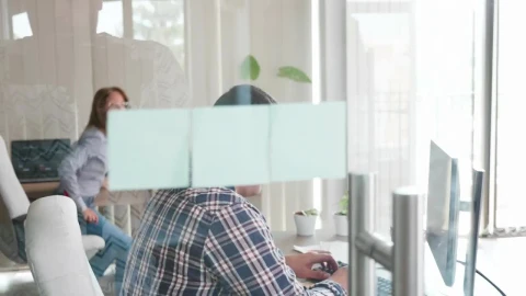 Video Stock Businesswoman Shares Idea With Coworker Live Wallpaper For PC - Wallpaper Wallpaper