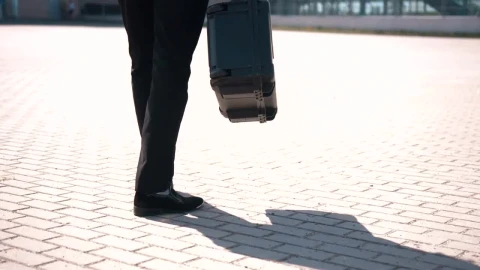 Video Stock Businessman Walking Down The Street Live Wallpaper For PC - Wallpaper Wallpaper