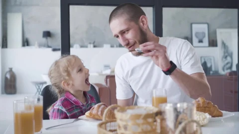 Stock Video Dad Plays Spoon Airplane With Little Girl Live Wallpaper For PC - Lo fi girl Wallpaper