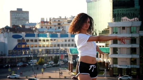 Stock Video Contemporary Dancer Doing Dance Steps Live Wallpaper For PC - Live desktop wallpaper Wallpaper