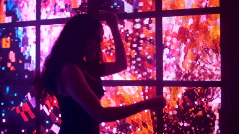 Stock Video Girl Dancing At A Nightclub Live Wallpaper For PC - Live Wallpaper