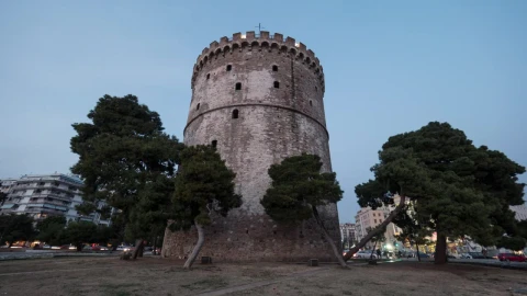 Stock Video Illuminated Tower At Night Animated Wallpaper - Animated Wallpaper