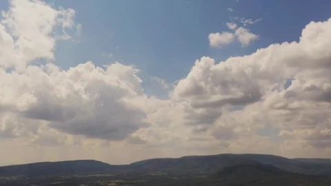 Stock Video Hyperlapse Of A Cloudy Sky Animated Wallpaper - Animated Wallpaper