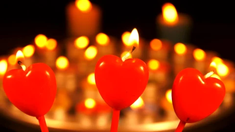 Stock Video Heart Shaped Candles Animated Wallpaper - Animated Wallpaper