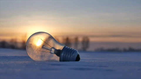 Stock Video Lightbulb In Snow Animated Wallpaper - In Wallpaper