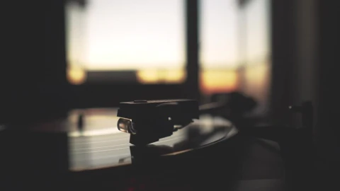 Stock Video Old Turntable Live Wallpaper – Free Live Wallpaper