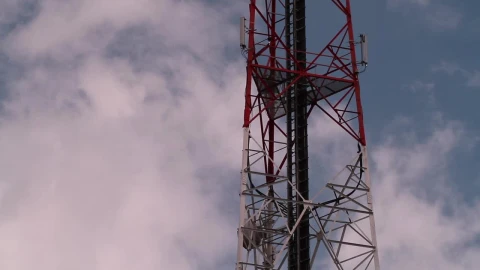 Video Stock Red And White Communications Tower Live Wallpaper Free - Free Wallpaper