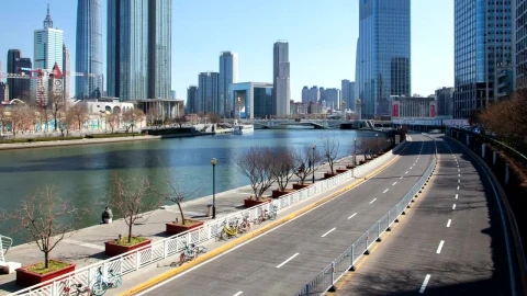 Free Stock Video River That Divides A City From Large Skyscrapers  LargeLive Wallpaper - A Wallpaper