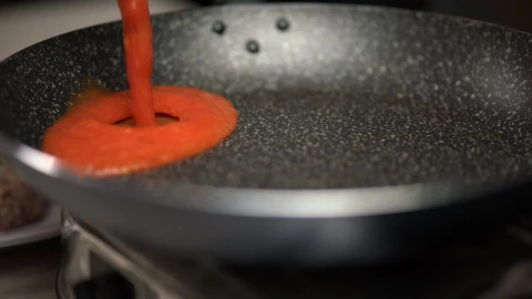 Free Video Stock Stewing Tomato Sauce Live Wallpaper - Video Wallpaper