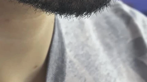Free Stock Video Video Blogger Testing His Microphone Live Wallpaper - Kostenloses Live Wallpaper