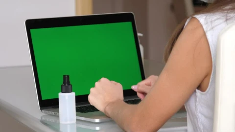 Free Stock Video Using The Hand Sanitizer Before Using The Laptop Live Wallpaper – Free Live Wallpaper