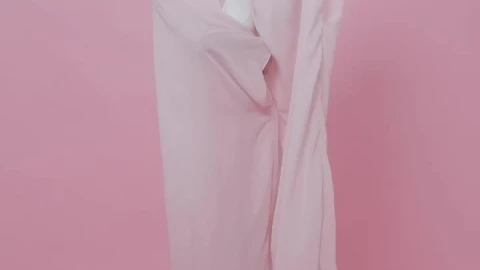 Free Stock Video Young Female Model Posing On A Pink Background Live Wallpaper - Stock Wallpaper