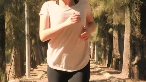 Free Stock Video Woman Wearing A Mask While Running Live Wallpaper - Stock Wallpaper