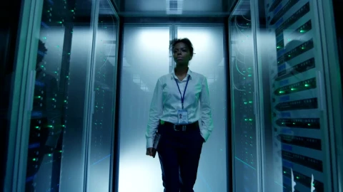 Stock Footage Young Woman Walking In Server Hallway Live Wallpaper Free - Wallpaper Wallpaper