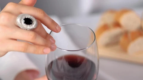 Stock Footage Woman Sliding Her Finger Along The Edge Of A Glass Live Wallpaper Free - Wallpaper Wallpaper
