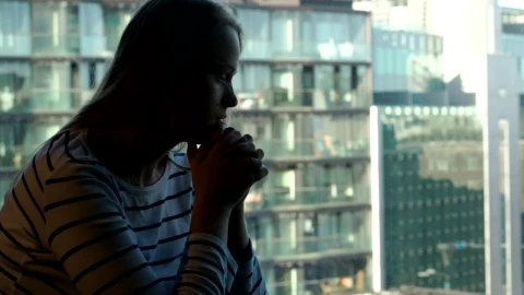 Stock Footage Woman Lost In Thought Live Wallpaper Free - Wallpaper Wallpaper