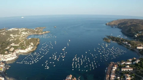 Stock Footage Yachts Inside A Bay Live Wallpaper Free - Wallpaper Wallpaper
