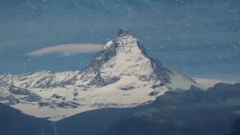 Live Swiss Alps Phone Wallpaper to iPhone and Android - Stock Video Ice Cubes Thawing On Black Background Animated Wallpaper Wallpaper