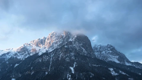 Mountains 009 Lively Wallpaper animated wallpaper preview