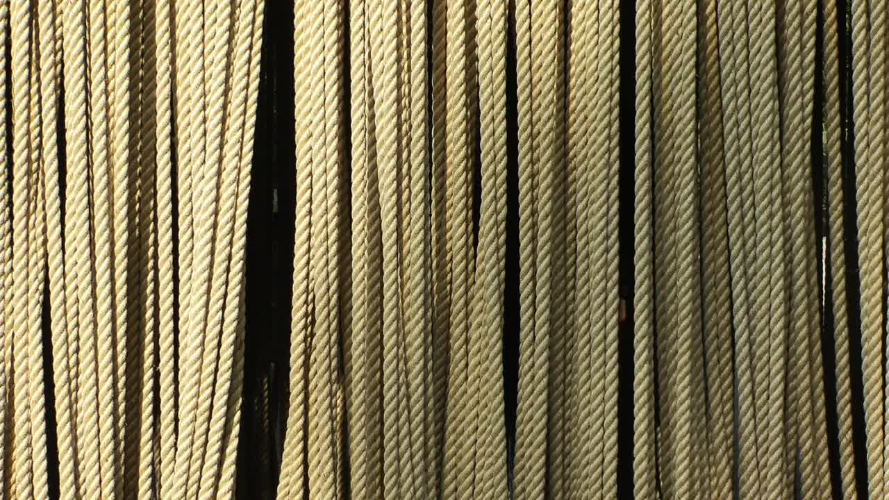 Download Stock Video Abstract Video Of A Man Holding Ropes Live Wallpaper for PC