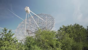 Stock Video Antenna Of A Radio Telescope Pointing To The Sky Live Wallpaper For PC