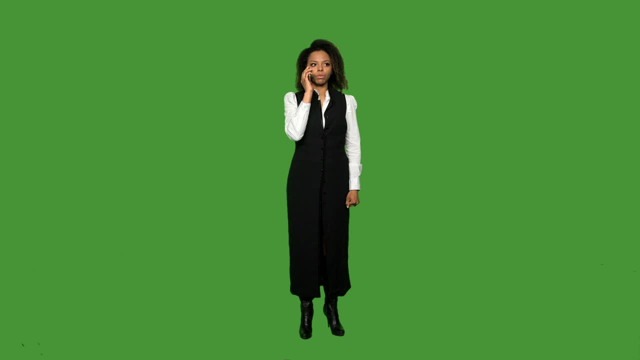 Download Stock Video A Woman Talking On The Phone On A Green Screen Live Wallpaper For PC