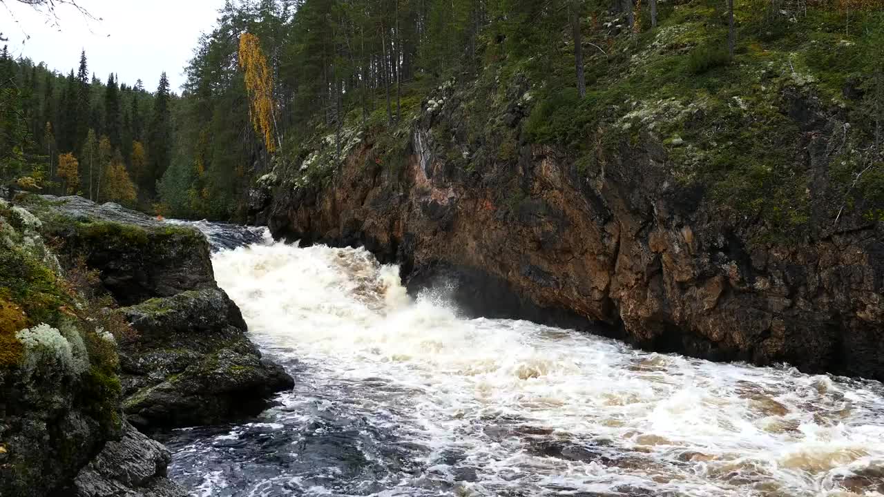 Download Stock Video A River Flowing Between The Rocks Live Wallpaper For PC