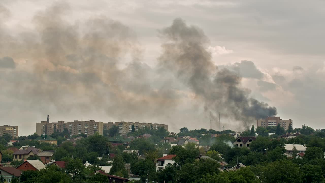 Download Stock Video Building On Fire In The Distance In A City Live Wallpaper For PC