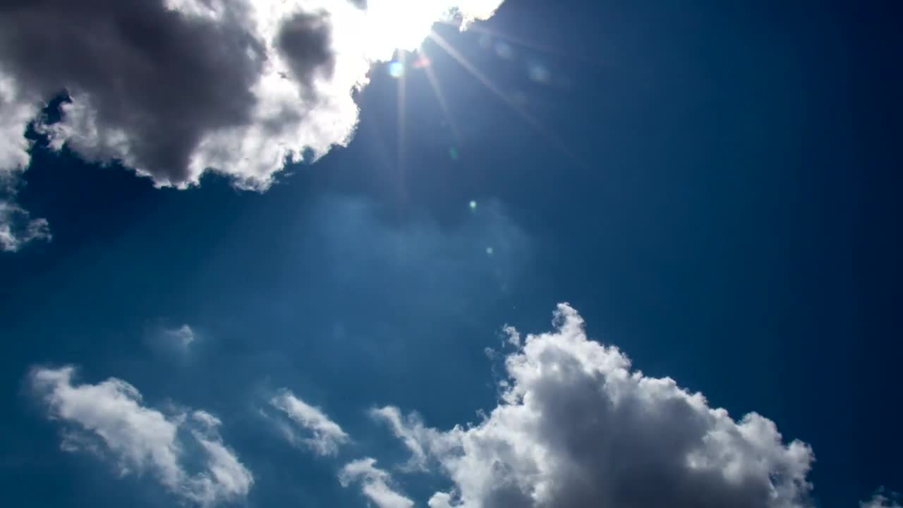 Download Stock Video Bright Sunshine Through Thick Clouds Live Wallpaper For PC