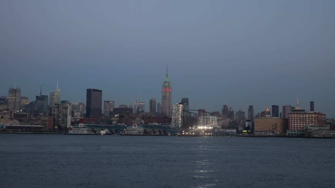 Download Stock Video Bright Lights From New York Live Wallpaper For PC