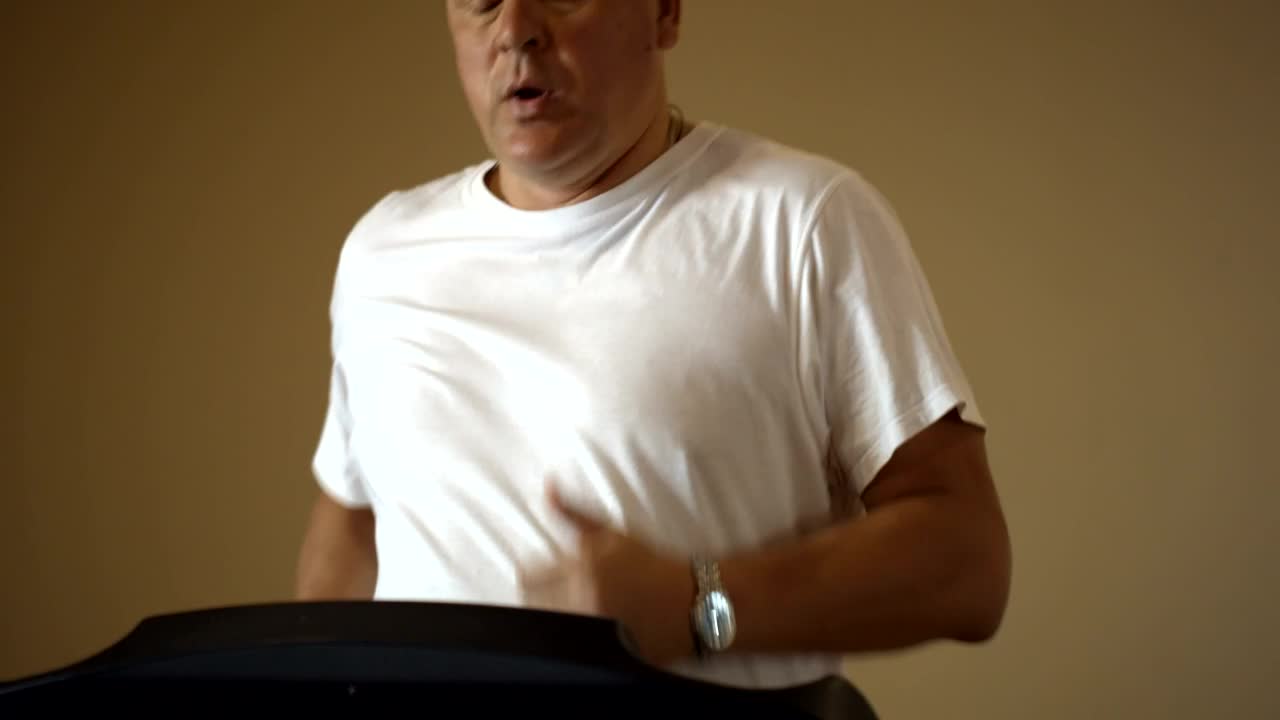 Download Stock Video Breathing Hard While Running Live Wallpaper For PC