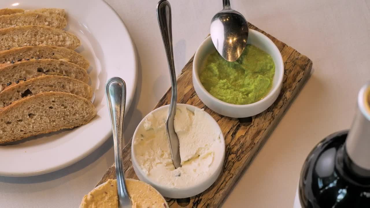 Download Stock Video Bread Appetizer Live Wallpaper For PC