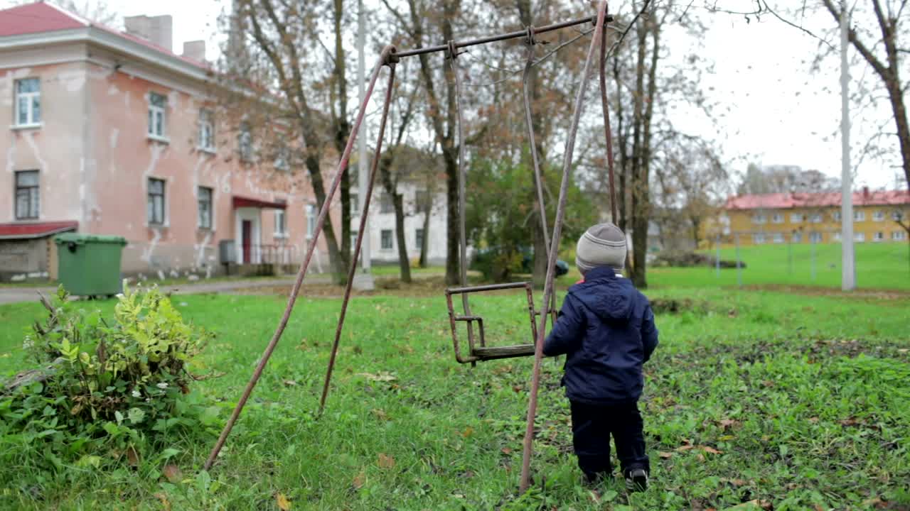Download Stock Video Boy Playing On An Old Swing Live Wallpaper For PC