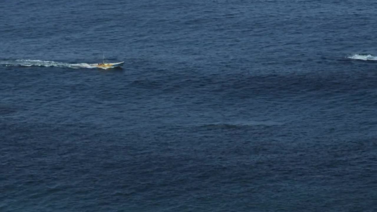 Download Stock Video Boat In The Open Sea Live Wallpaper For PC