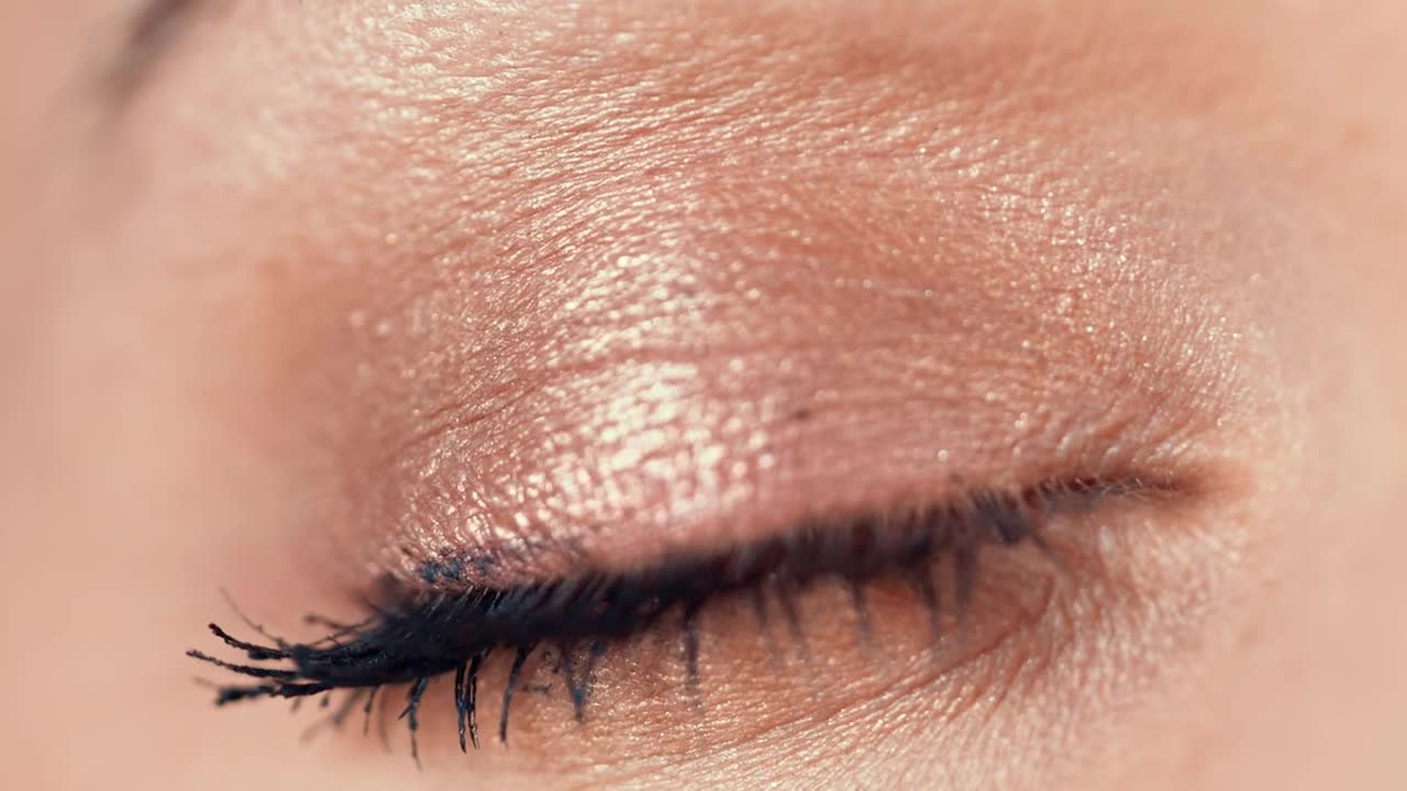 Download Stock Video Blue Woman Eye Opening And Closing Live Wallpaper For PC