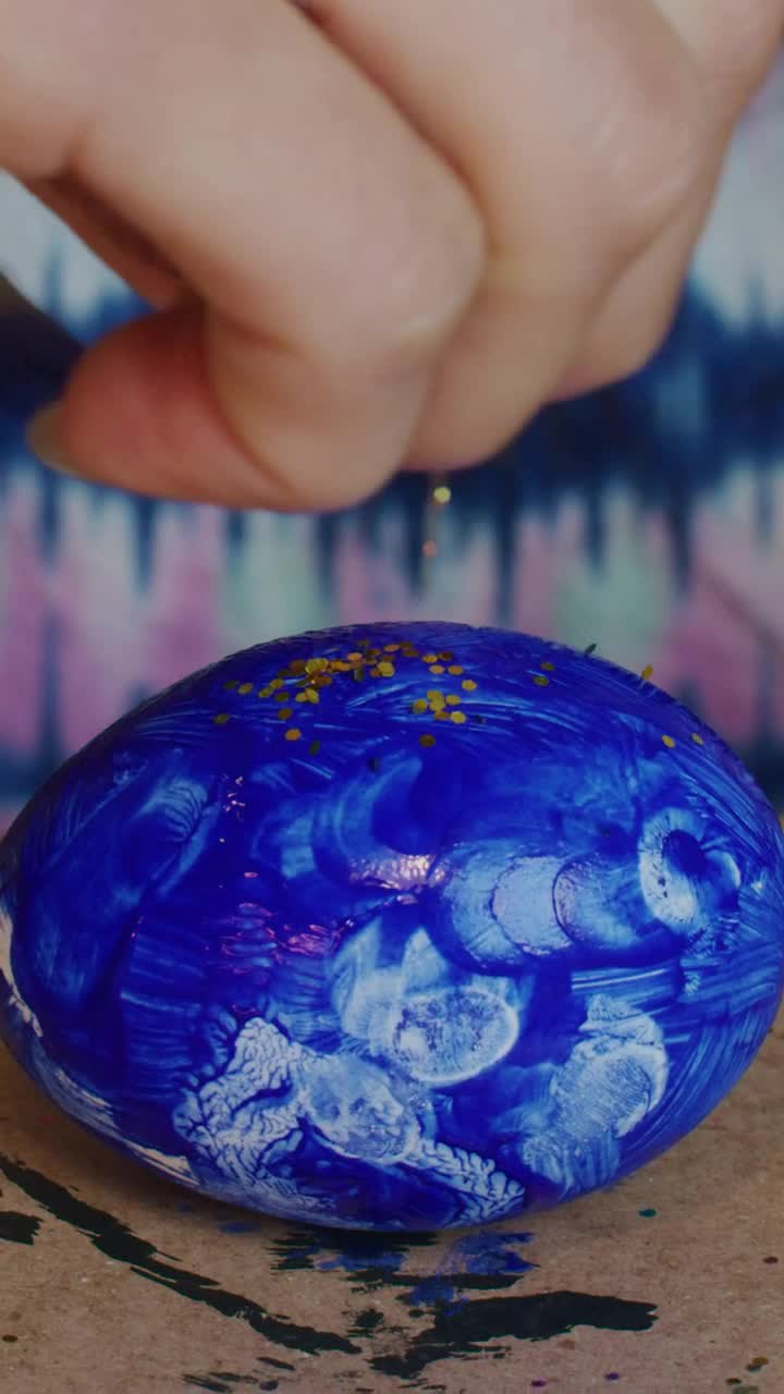 Download Stock Video Blue Easter Egg With Glitter Live Wallpaper For PC