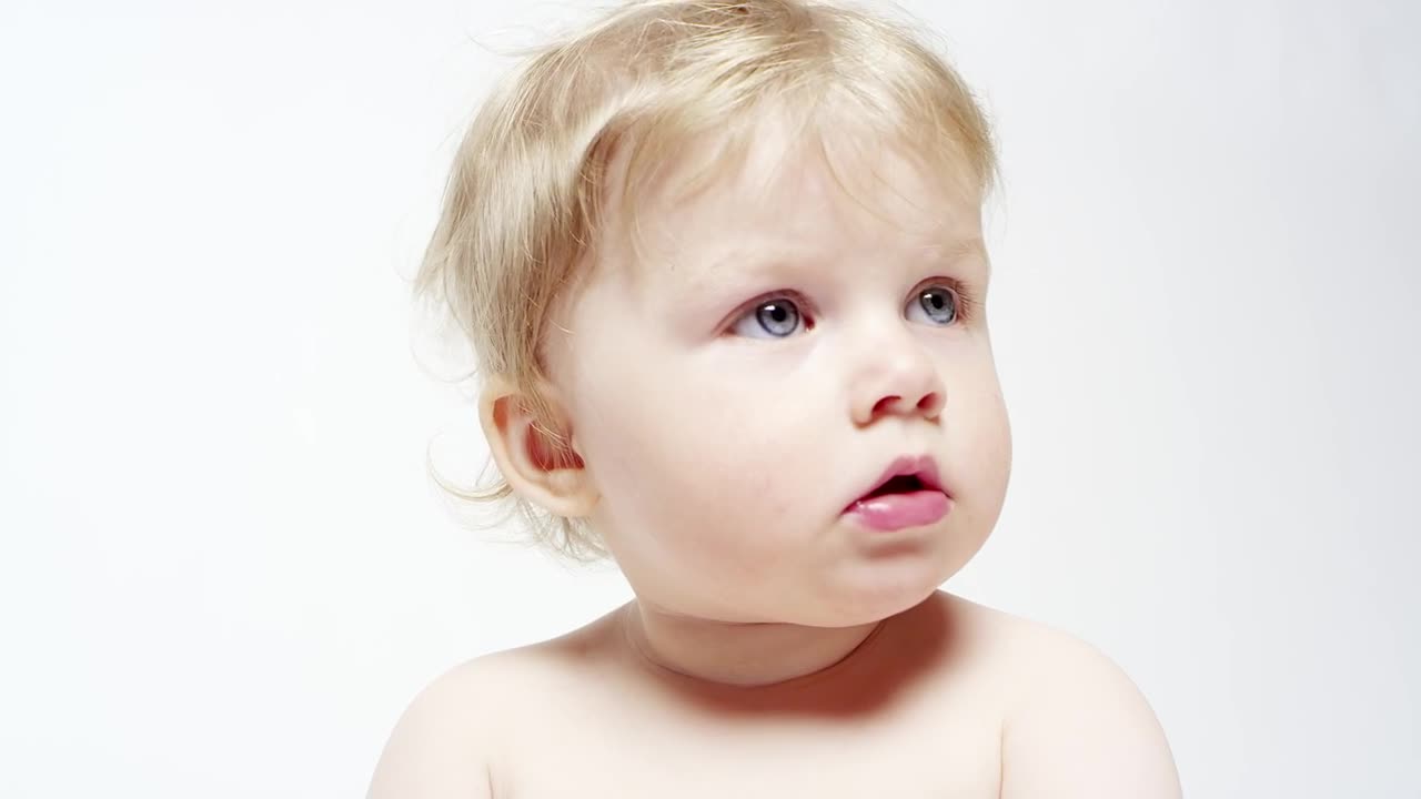 Download Stock Video Blonde Child Looking Around Live Wallpaper For PC