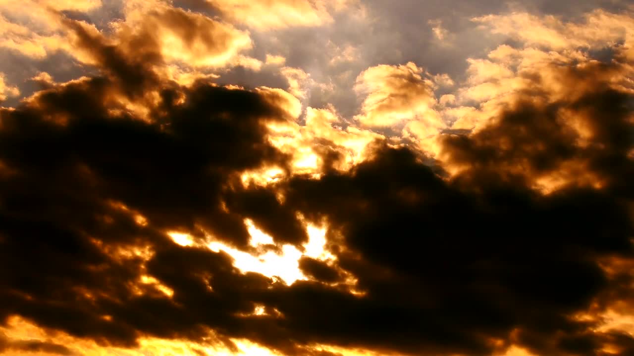 Download Stock Video Black Clouds In The Sun Live Wallpaper For PC